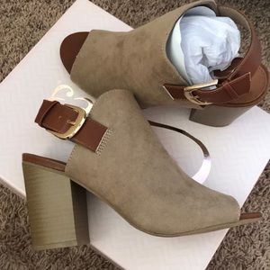 Women’s heel booties